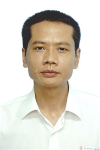 倪文同志2寸白底照片.jpg