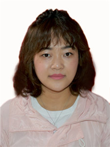 沈玥同志2寸白底照片.jpg