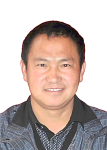 木里县民政局党组书记、局长王泽军.jpg